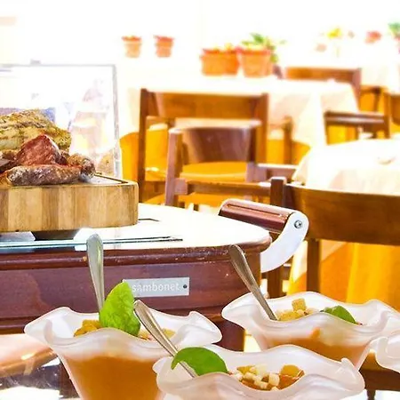 Grand Ambasciatori Wellness & Otel